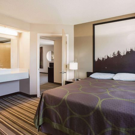 Super 8 By Wyndham Sevierville Riverside Dış mekan fotoğraf