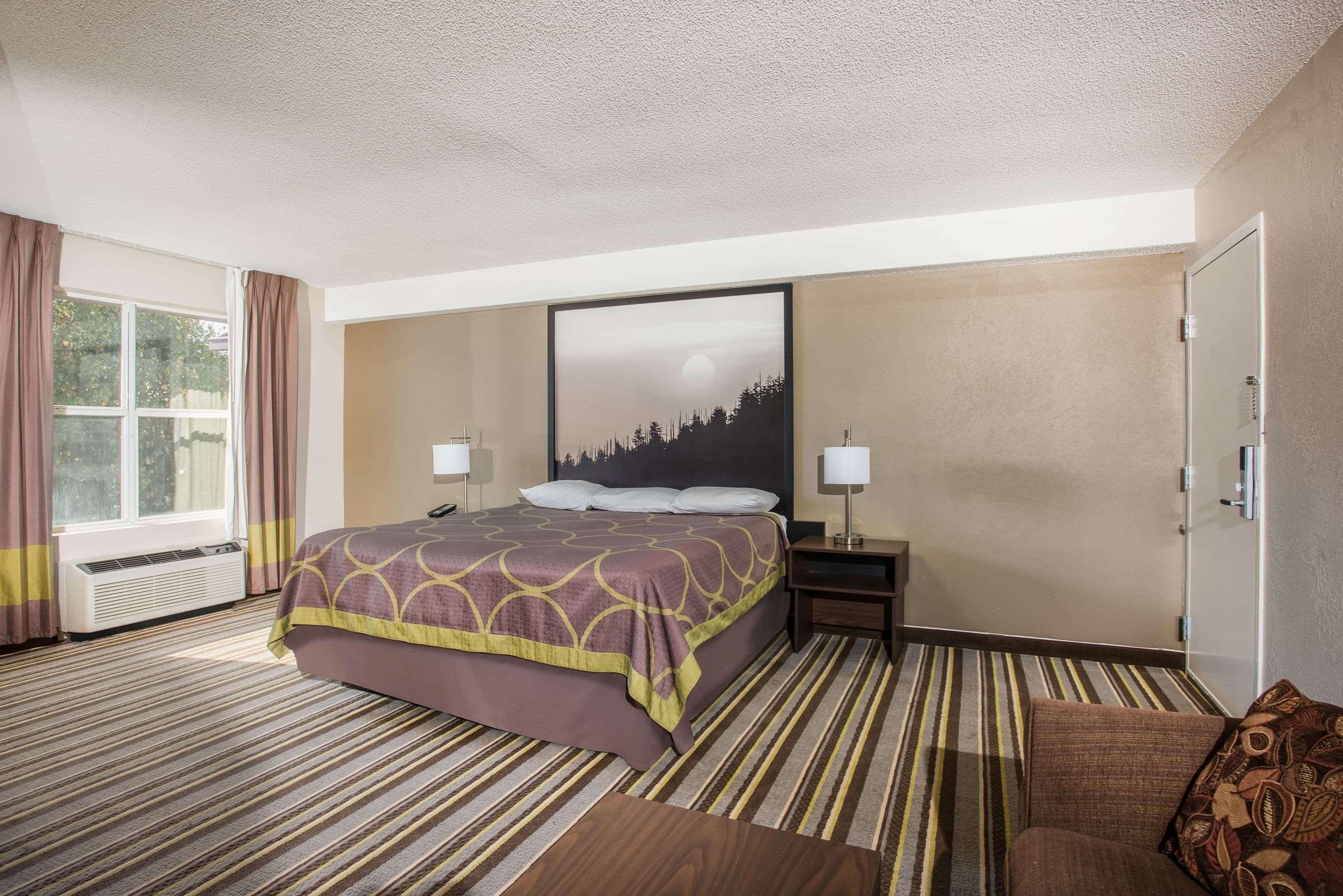 Super 8 By Wyndham Sevierville Riverside Dış mekan fotoğraf